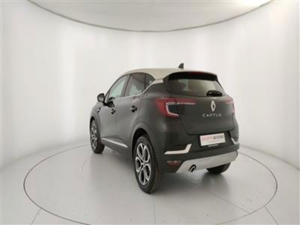 Renault Captur usata a Bari (5)