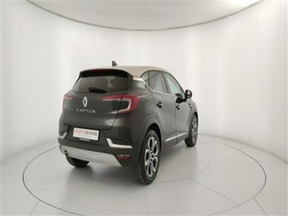 Renault Captur usata a Bari (7)