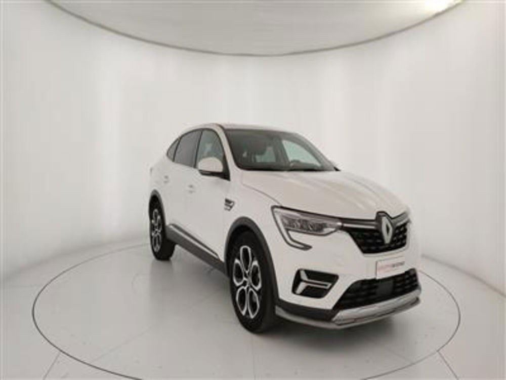 Renault Arkana usata a Bari (11)