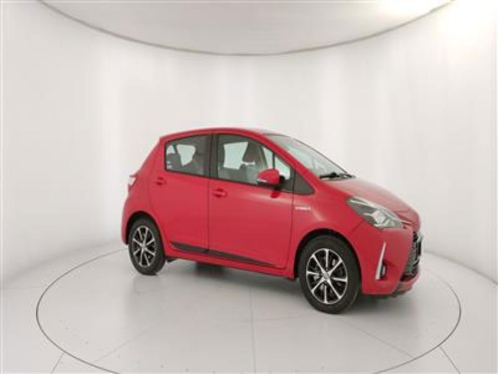 Toyota Yaris usata a Bari (10)