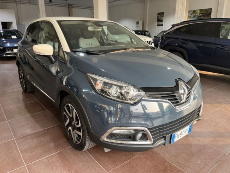 Renault Captur 1.2 TCe 120 CV EDC Energy R-Link del 2017 usata a Sassuolo