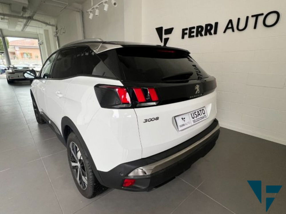 Peugeot 3008 usata a Udine (7)