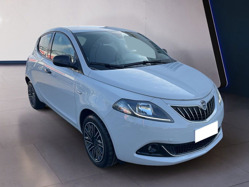 Lancia Ypsilon usata a Torino (3)