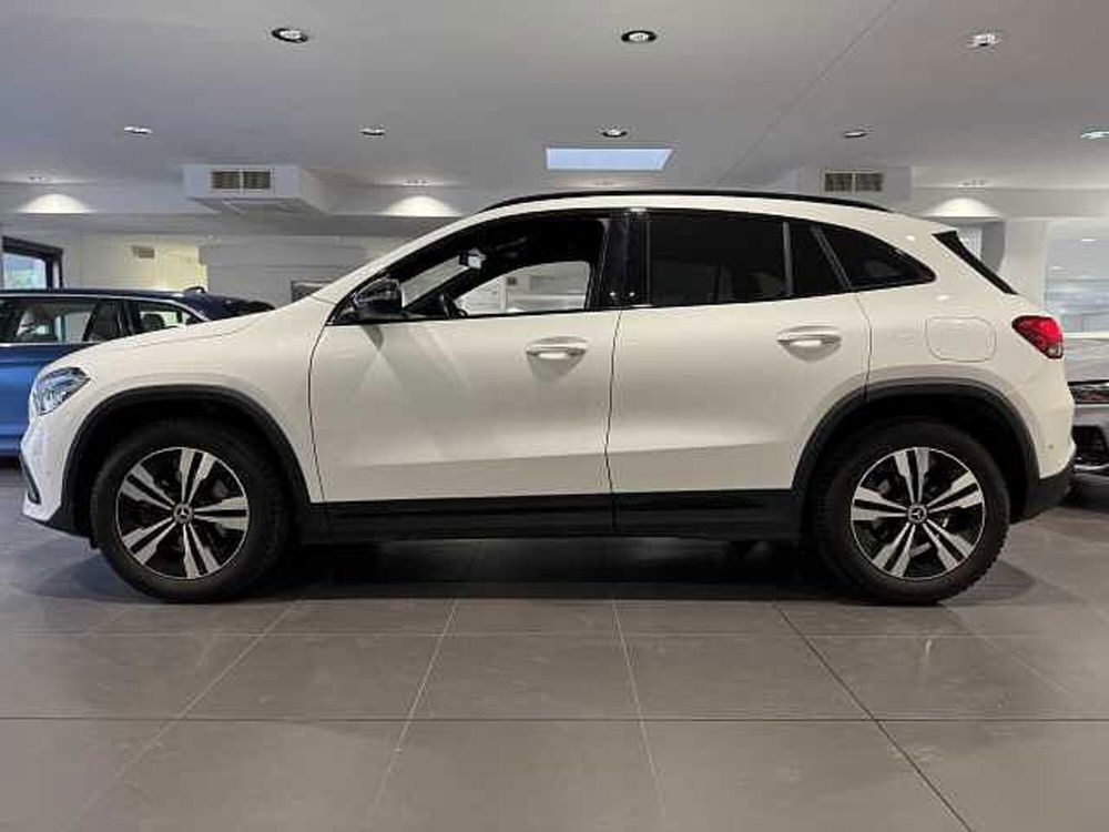 Mercedes-Benz GLA SUV usata a Genova (4)