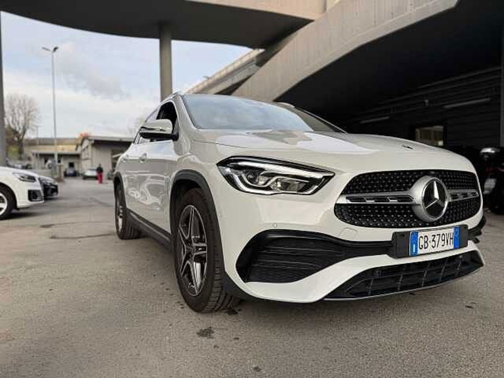 Mercedes-Benz GLA SUV usata a Genova