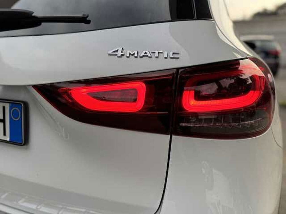 Mercedes-Benz GLA SUV usata a Genova (12)