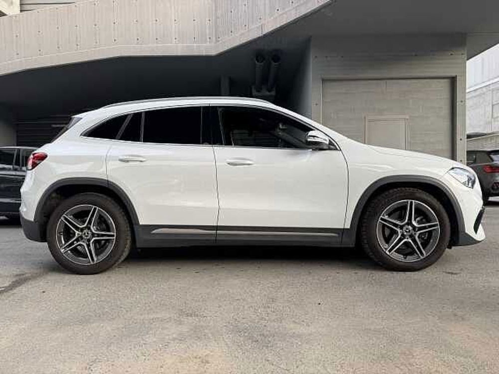 Mercedes-Benz GLA SUV usata a Genova (2)