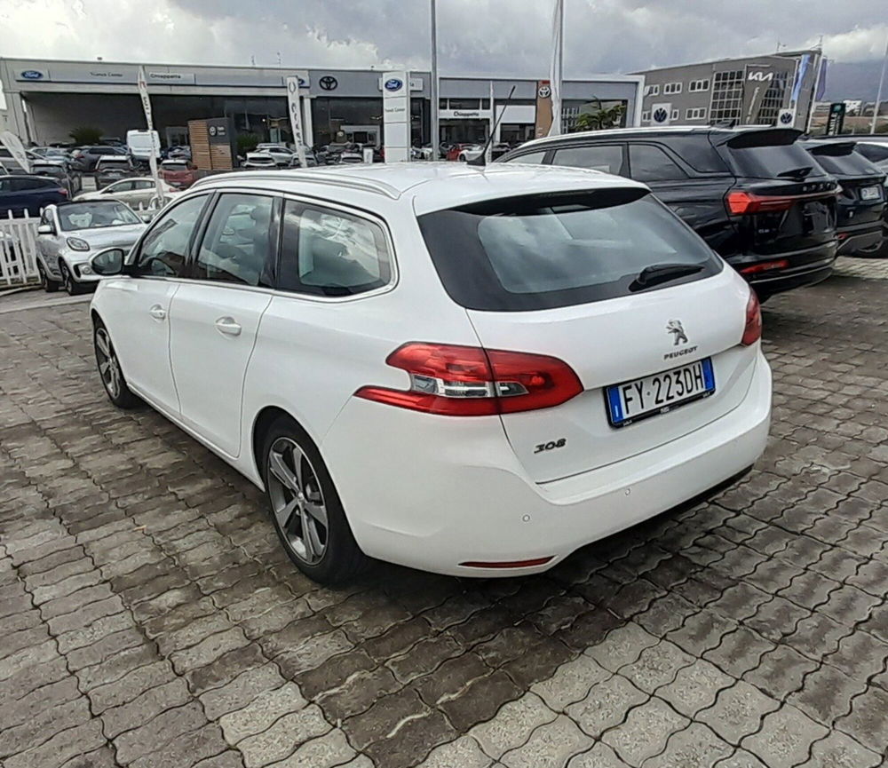 Peugeot 308 SW usata a Cosenza (7)