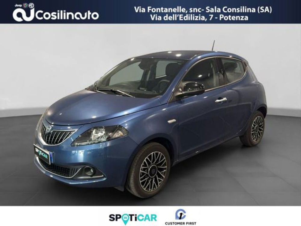 Lancia Ypsilon usata a Salerno