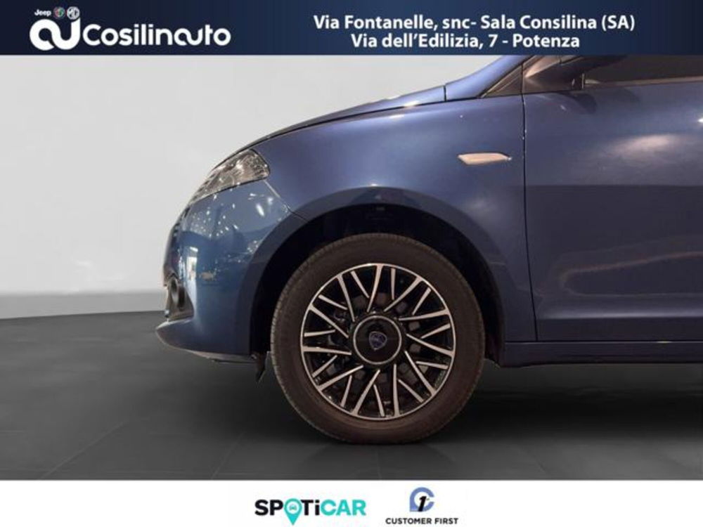 Lancia Ypsilon usata a Salerno (20)