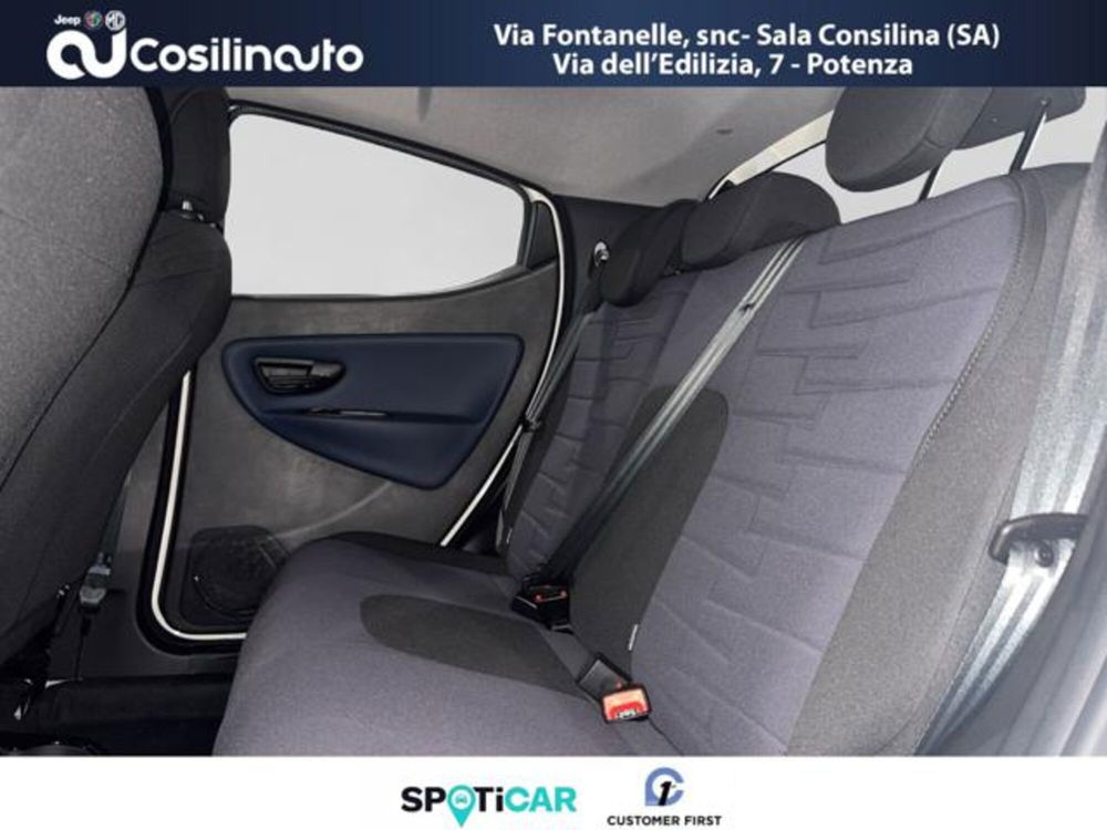 Lancia Ypsilon usata a Salerno (10)