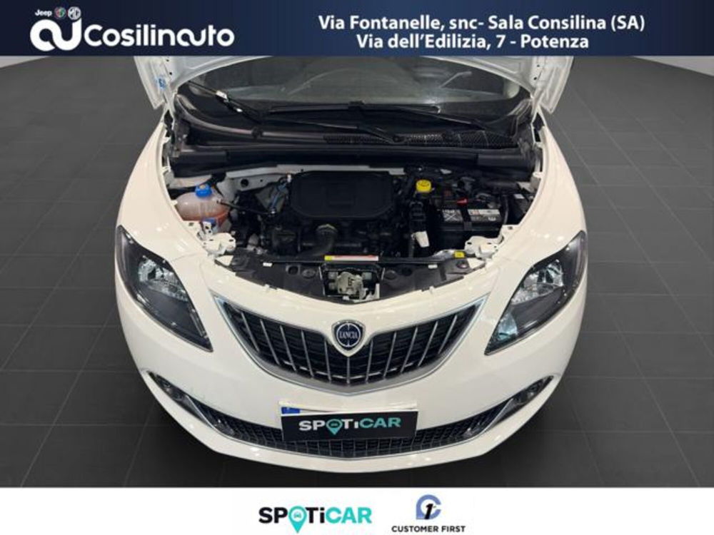 Lancia Ypsilon usata a Salerno (17)