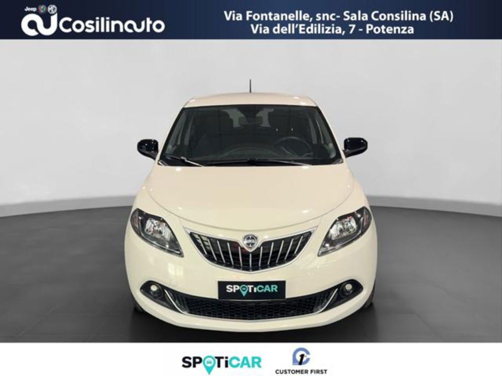 Lancia Ypsilon usata a Salerno (8)