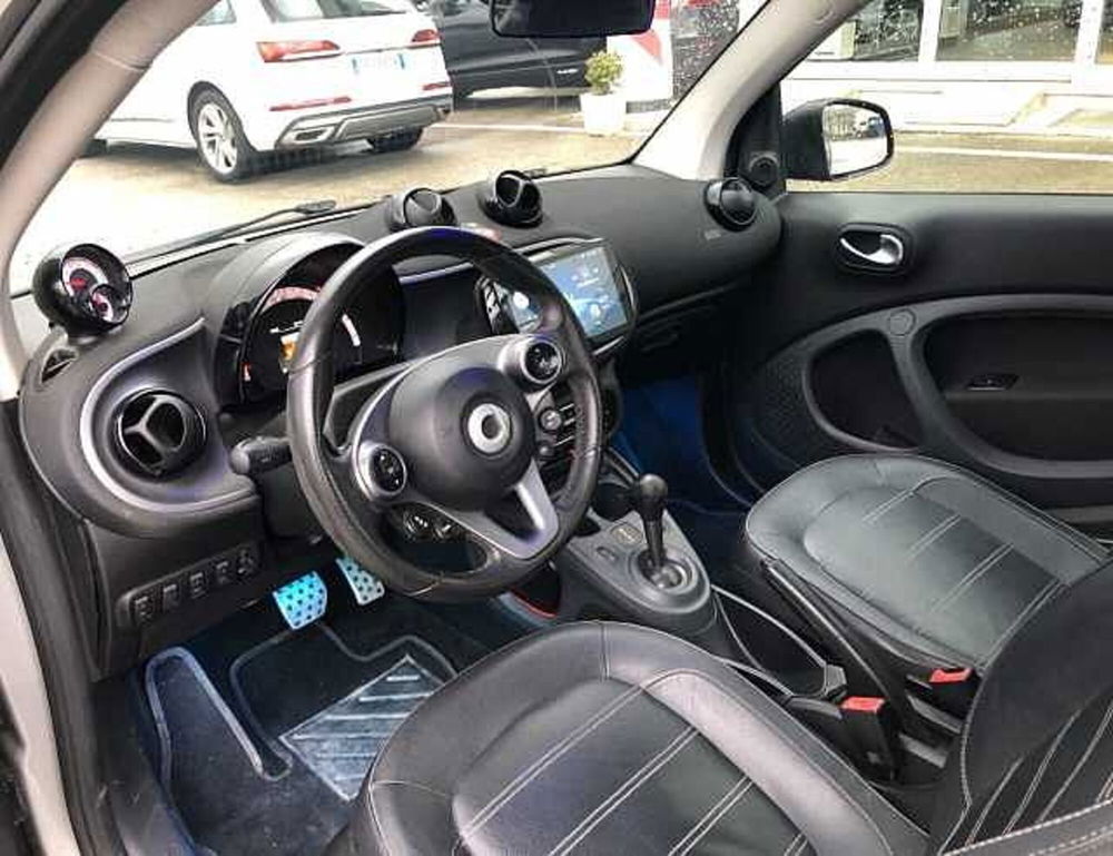 smart Fortwo usata a Lucca (5)