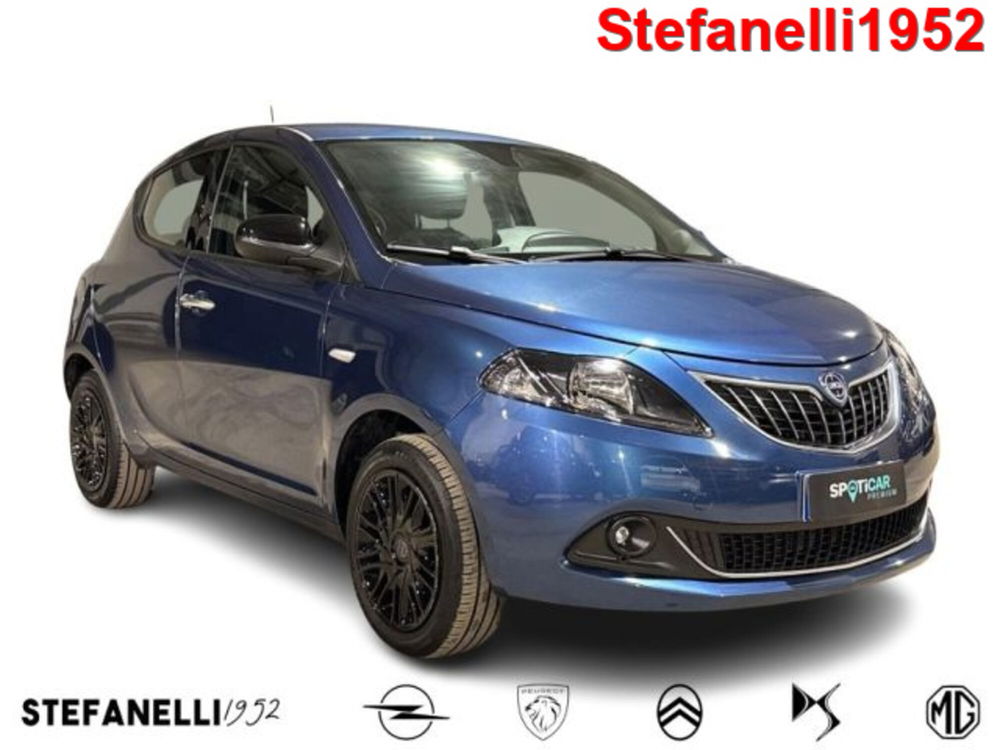 Lancia Ypsilon usata a Bologna