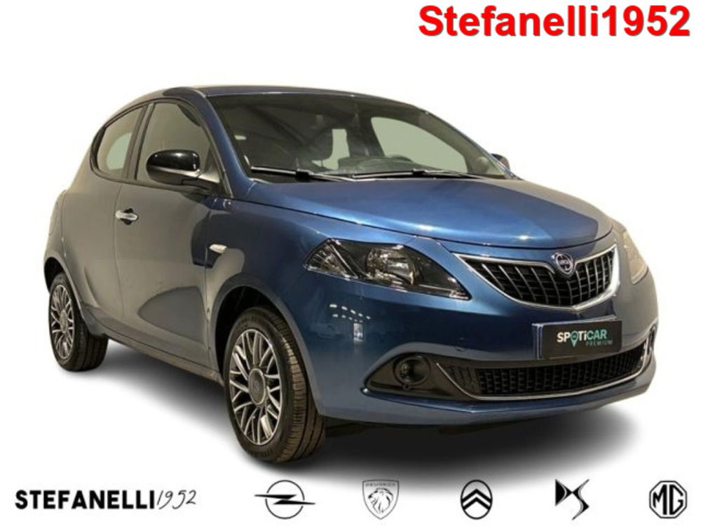 Lancia Ypsilon usata a Bologna