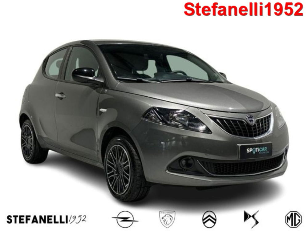 Lancia Ypsilon usata a Bologna