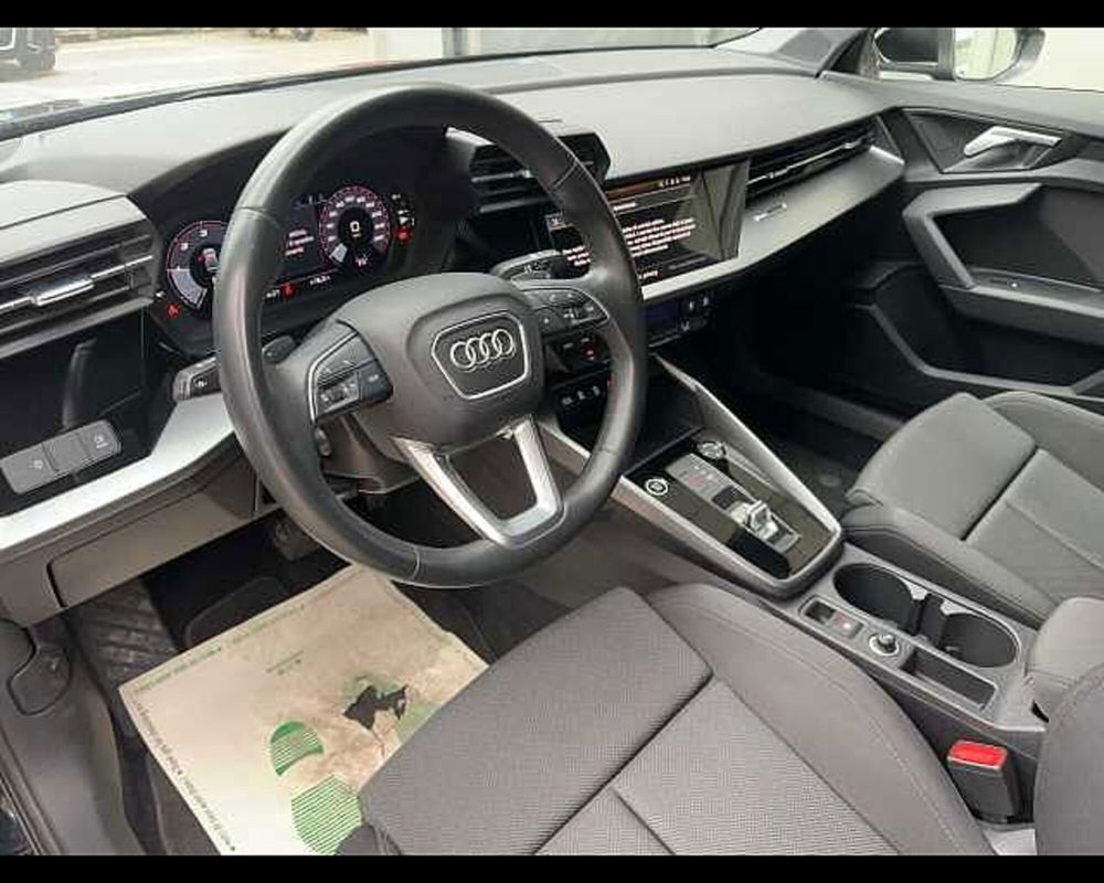 Audi A3 Sedan usata a Roma (14)