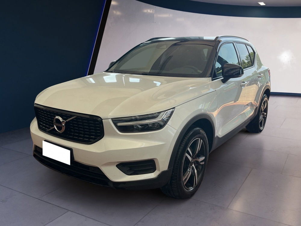 Volvo XC40 usata a Torino (2)