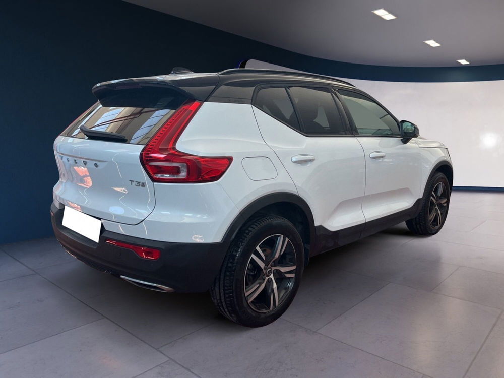 Volvo XC40 usata a Torino (4)