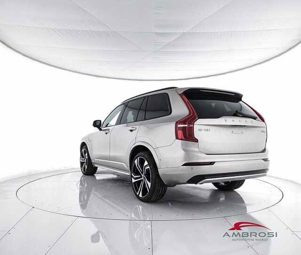 Volvo XC90 nuova a Viterbo (4)