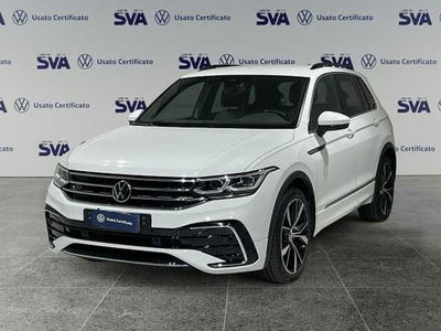 Volkswagen Tiguan 1.5 TSI 150 CV DSG ACT R-Line del 2020 usata a Ravenna