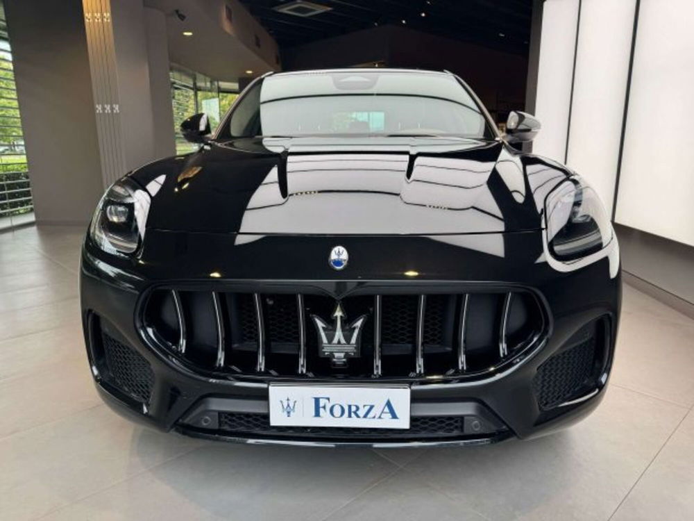 Maserati Grecale usata a Torino (2)