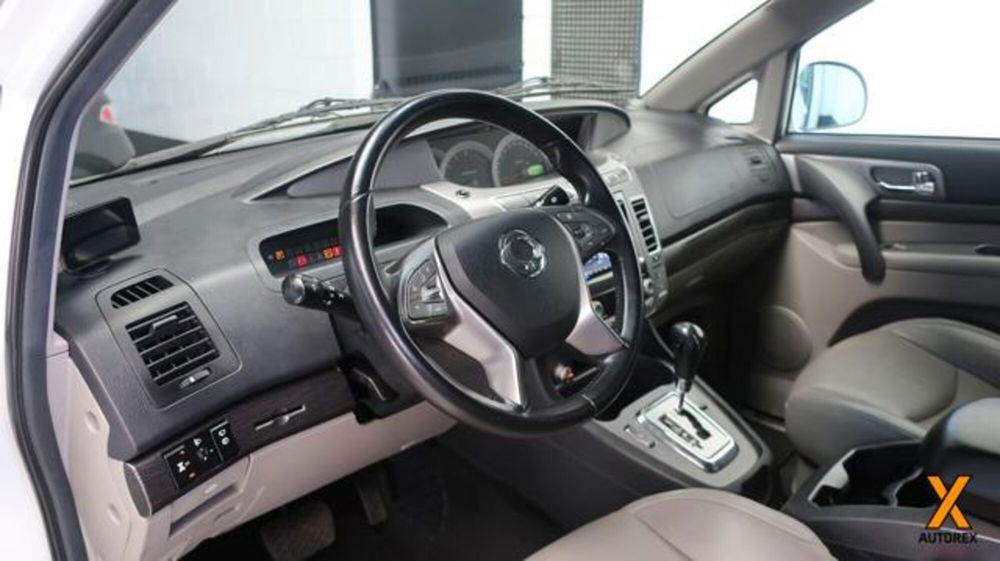 Ssangyong Rodius usata a Varese (11)