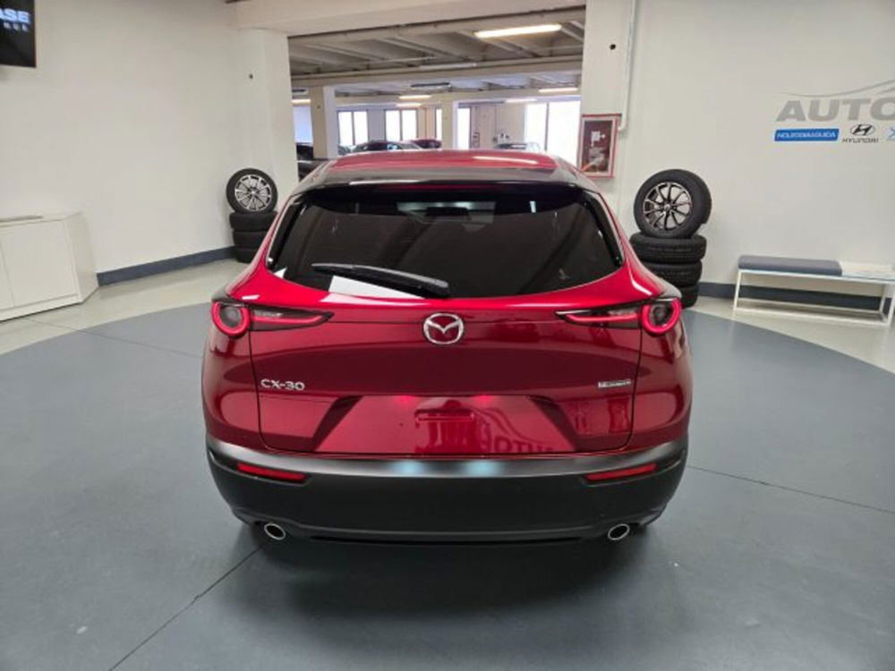 Mazda CX-30 nuova a Brescia (6)