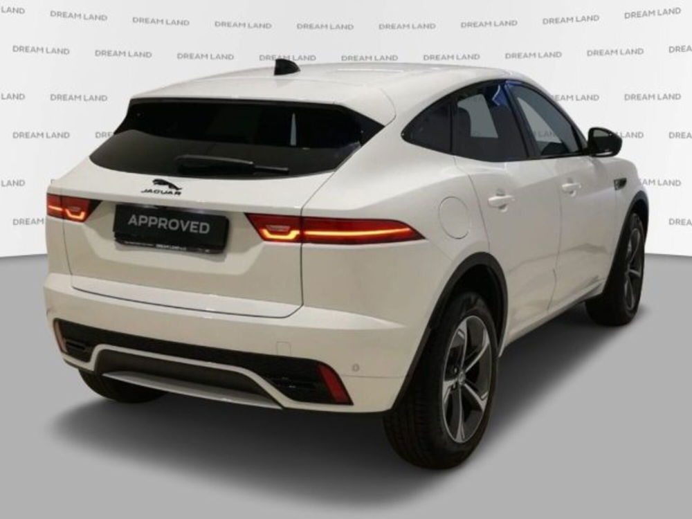 Jaguar E-Pace usata a Livorno (9)