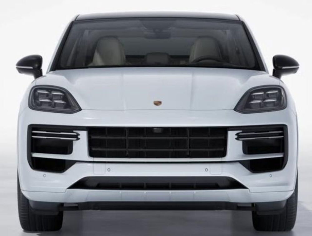 Porsche Cayenne Coupé nuova a Livorno (8)