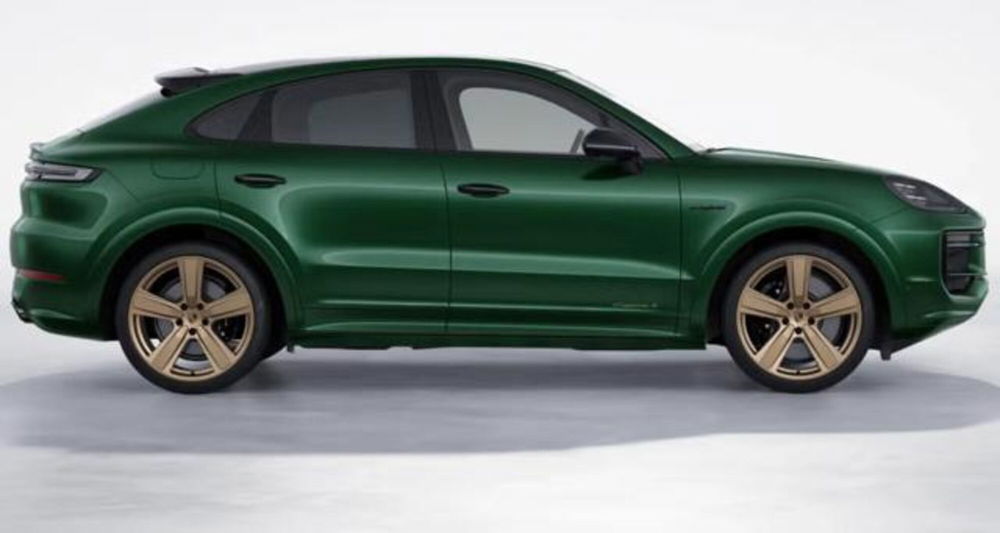 Porsche Cayenne Coupé nuova a Livorno (6)