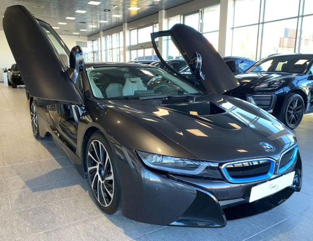 BMW i8 Coupé usata a Livorno