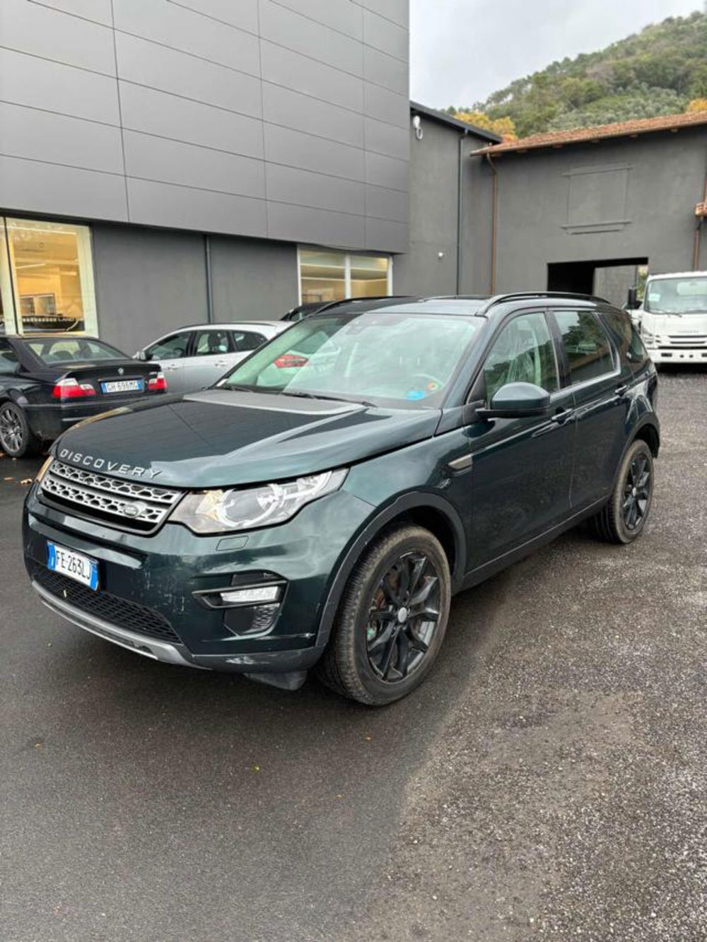 Land Rover Discovery Sport usata a Lucca (2)