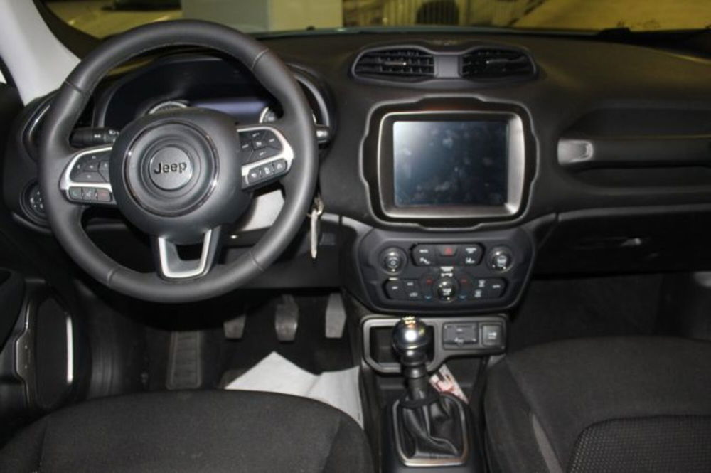 Jeep Renegade usata a Terni (11)