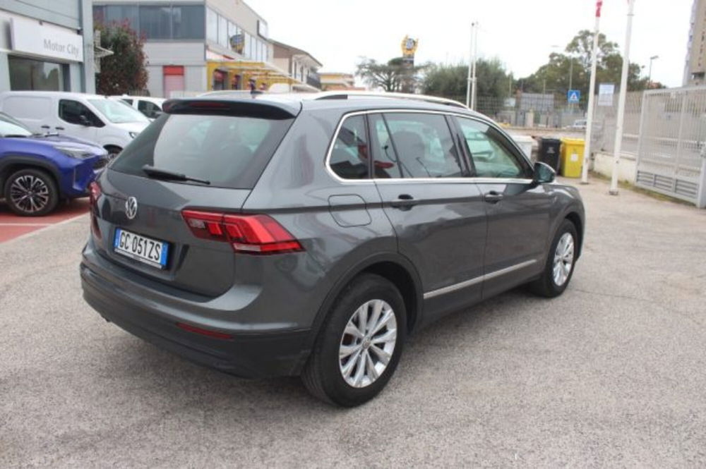 Volkswagen Tiguan usata a Roma (12)