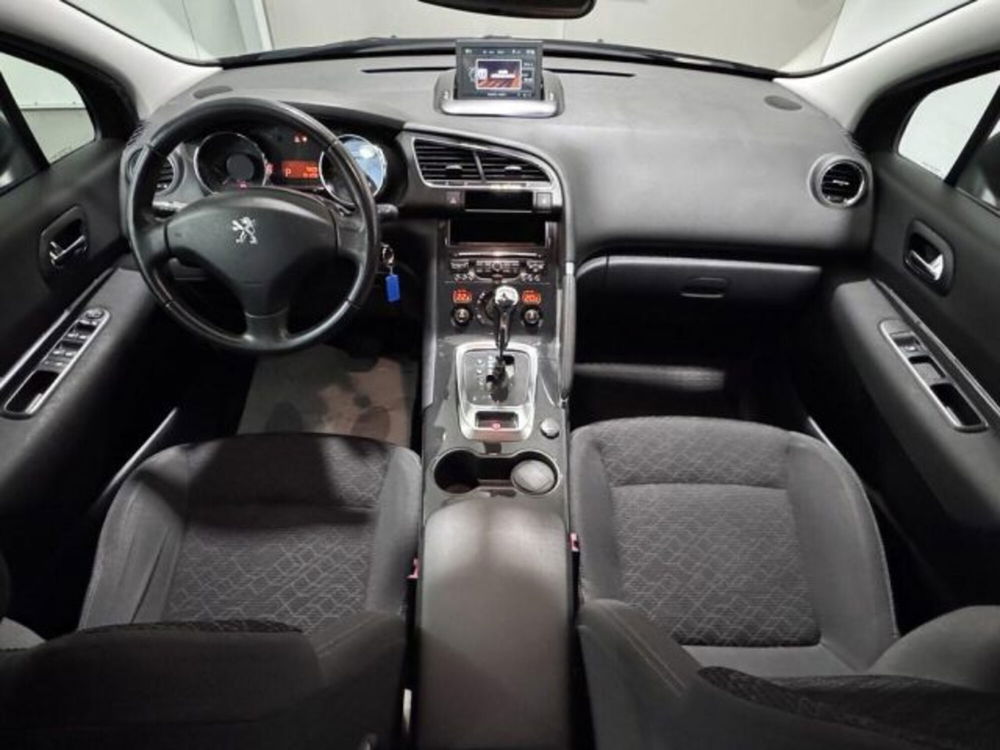 Peugeot 3008 usata a Padova (10)