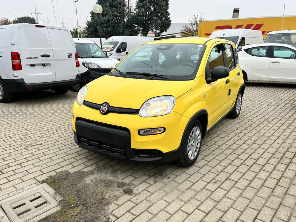 Fiat Panda Cross nuova a Milano