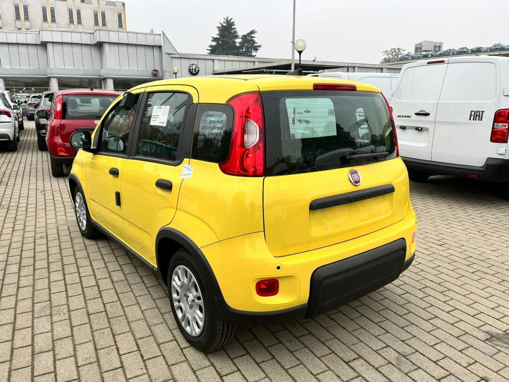 Fiat Panda Cross nuova a Milano (6)