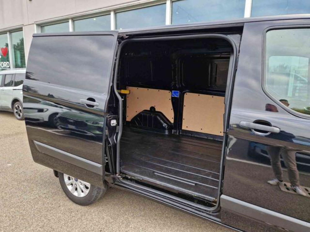 Ford Transit Custom Furgone usata a Bologna (15)