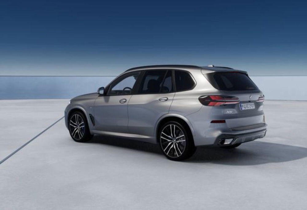 BMW X5 nuova a Modena (2)