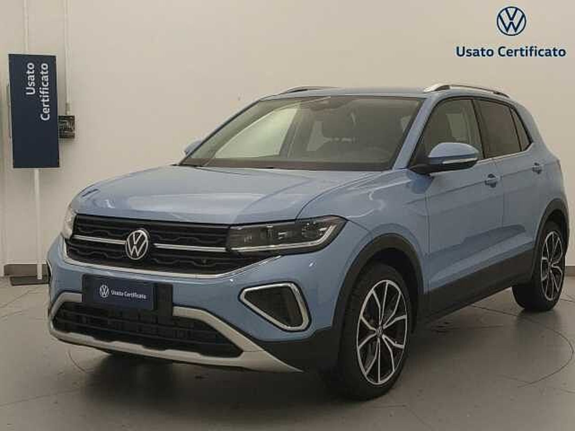 Vendo Volkswagen TCross 1.0 TSI 115 CV Style BMT nuova a Busto Arsizio