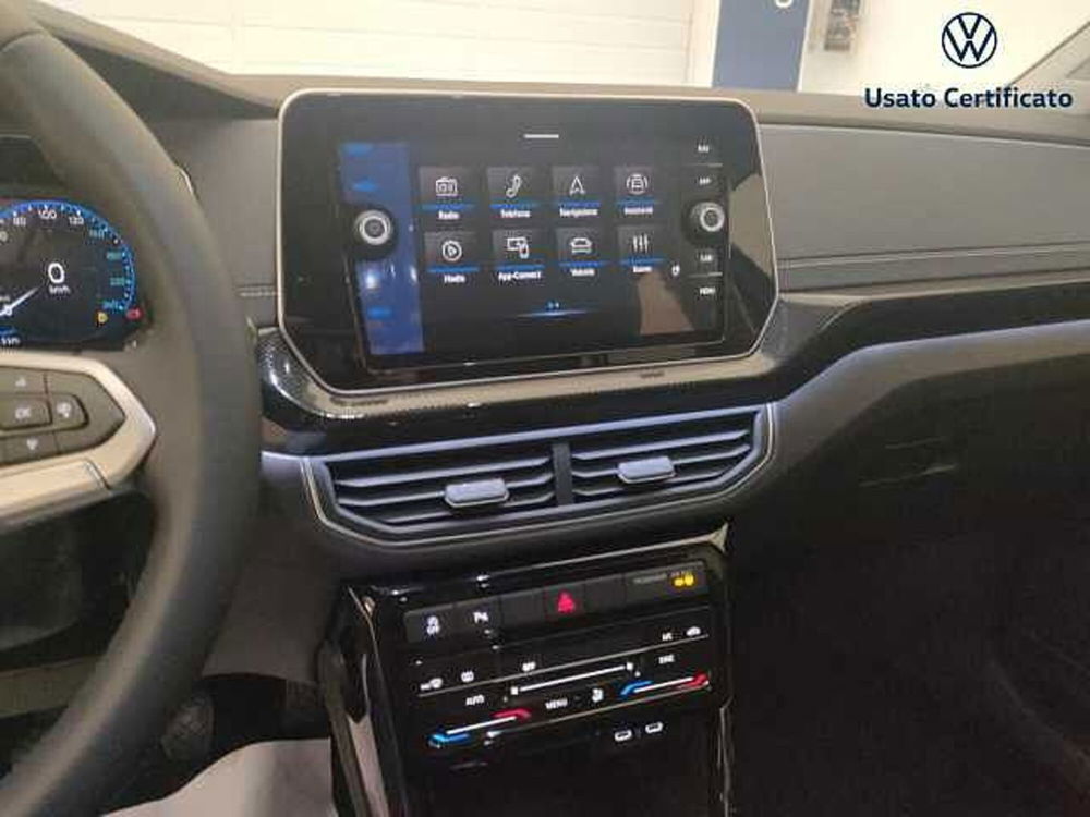 Volkswagen T-Cross nuova a Varese (13)