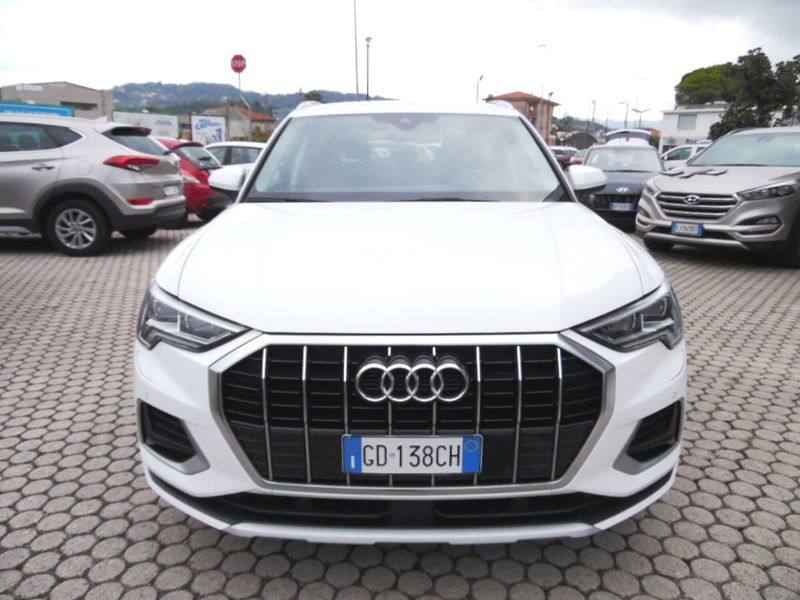 Audi Q3 35 TFSI S tronic Business Advanced  del 2021 usata a La Spezia