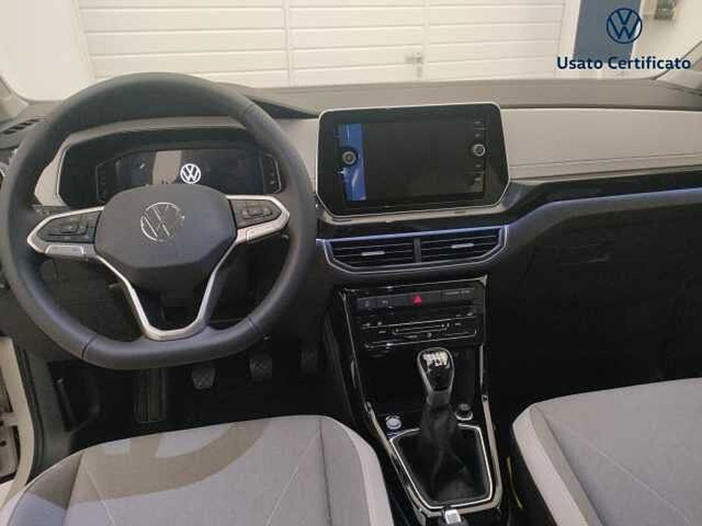 Volkswagen T-Cross nuova a Varese (15)