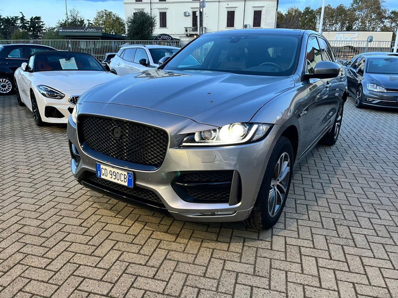 Jaguar F-Pace 2.0 D 180 CV AWD aut. R-Sport  del 2020 usata a Milano