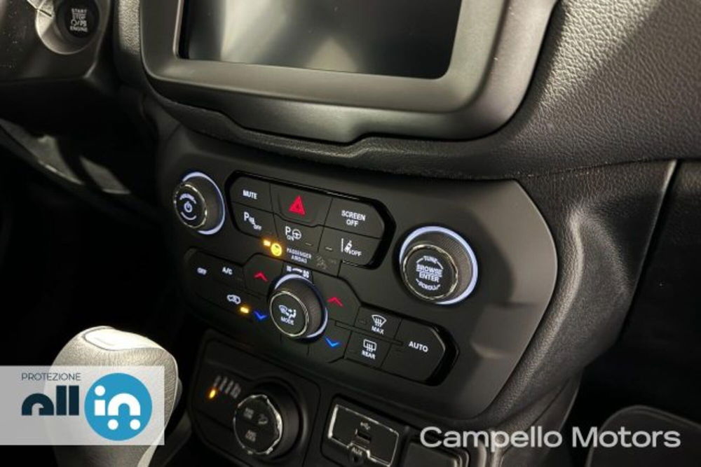 Jeep Renegade nuova a Venezia (11)