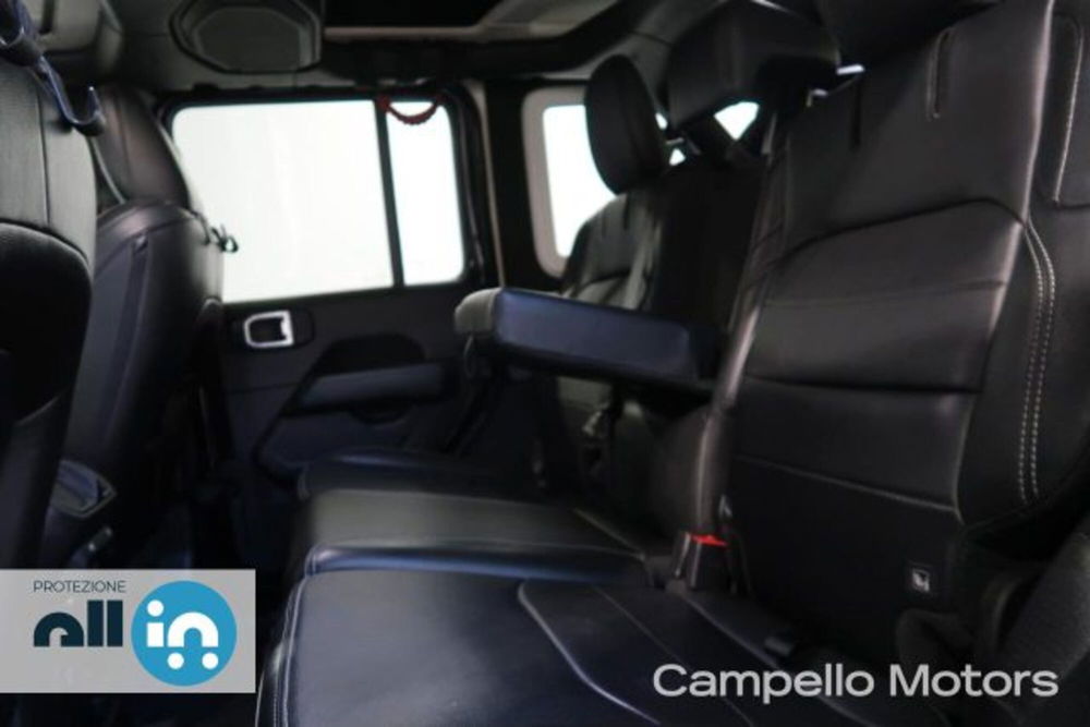 Jeep Wrangler Unlimited usata a Venezia (6)