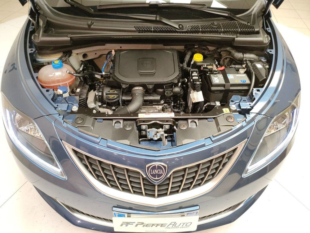 Lancia Ypsilon usata a Teramo (10)