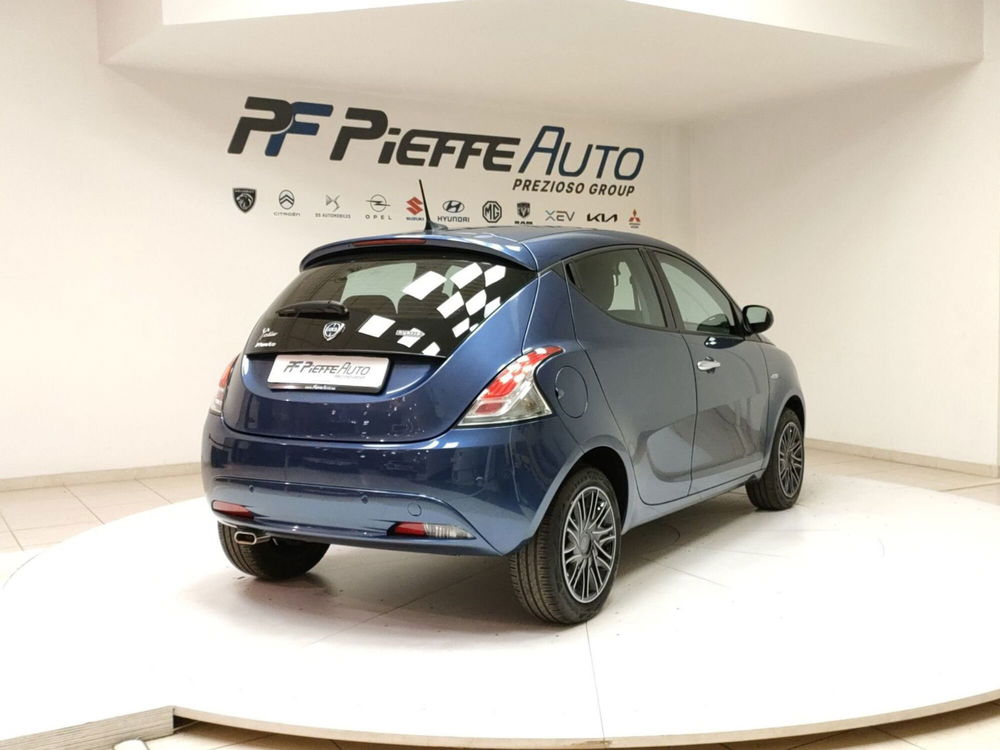 Lancia Ypsilon usata a Teramo (4)